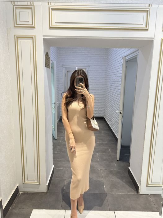 Платья на праздники (почти новые)