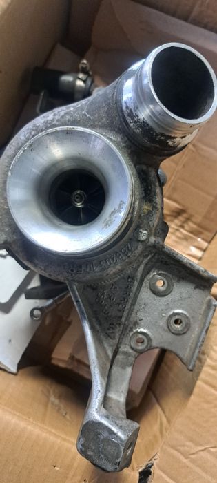 Turbo/turbina bmw e90,x1,x3,e91  n47d20  in stare perfecta
