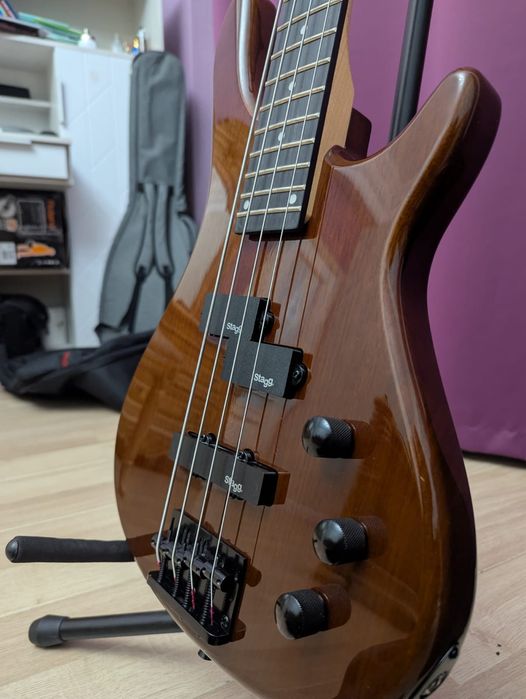Бас-гитара Stagg BC300