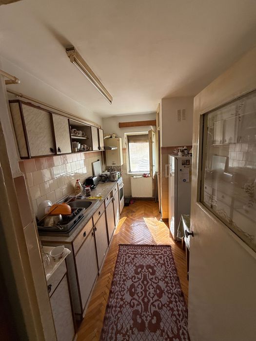 Apartament 3 camere, Micro 17