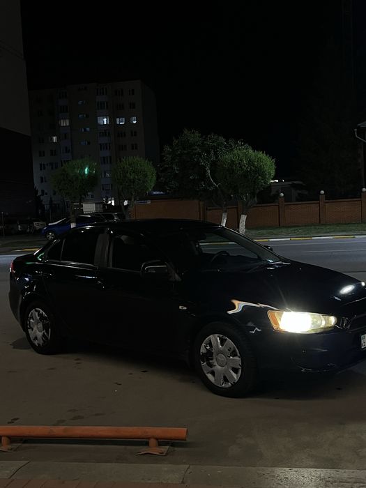 Mitsubishi Lancer