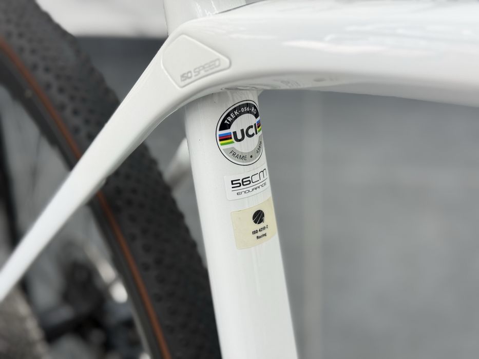 Trek Domane SL 5 56 размер 2x12 Sram Force AXS