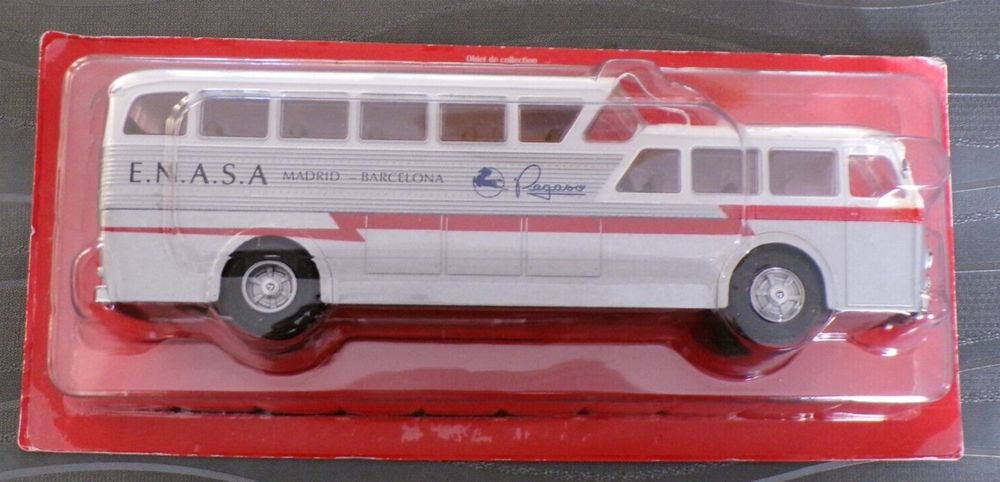 Macheta autobus autobuz Pegaso Z-403