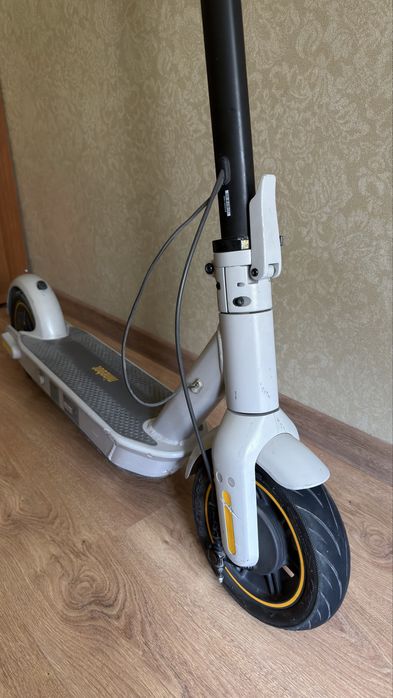 Электросамокат Ninebot max g30 LP