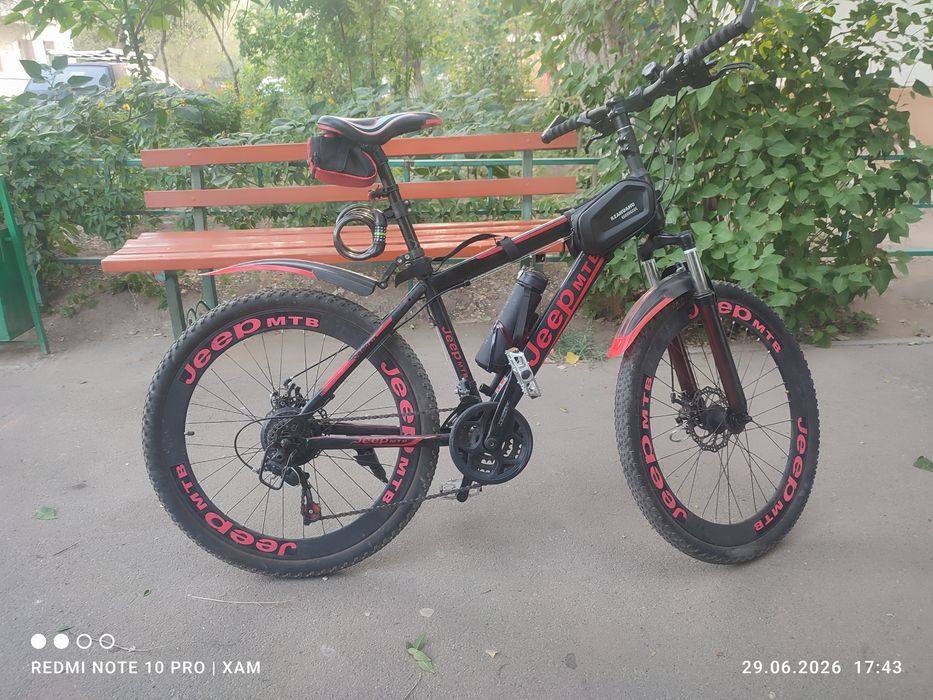 Продам велосипед размер колес 26.