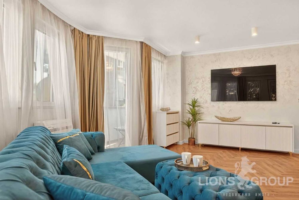 Дава се под наем Тристаен апартамент в Варна, Център - 100 кв.м за 1650 € - Снимка #7