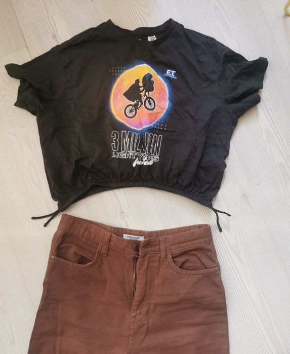 Tricou E.T. de la H&M