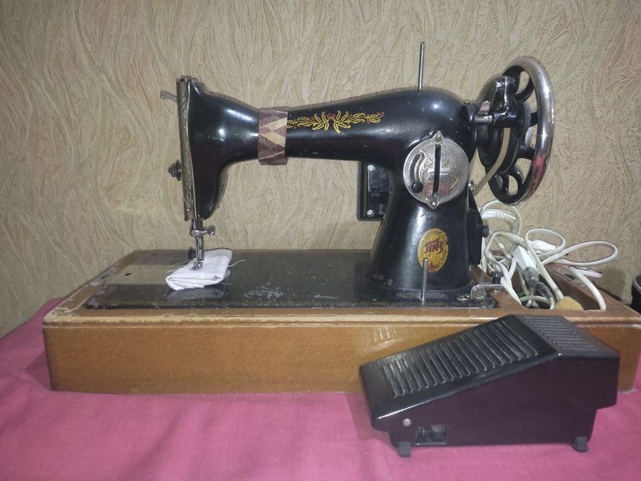 Швейная машинка китайская.срочно продам