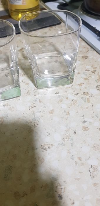 Продам рюмки и стаканы