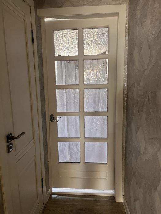 Деревянные двери