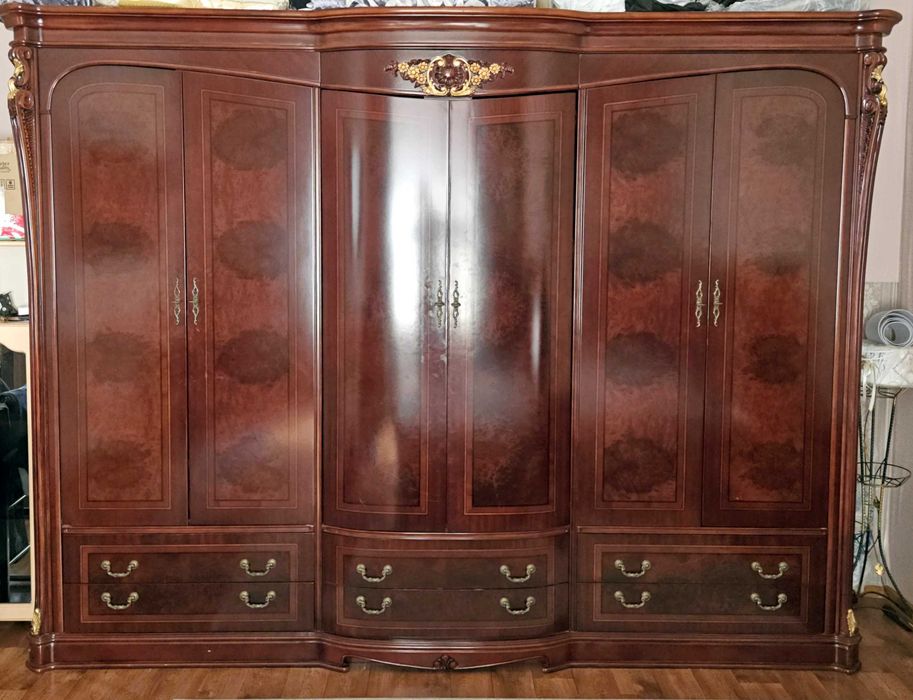 Спальный гарнитур премиум класса