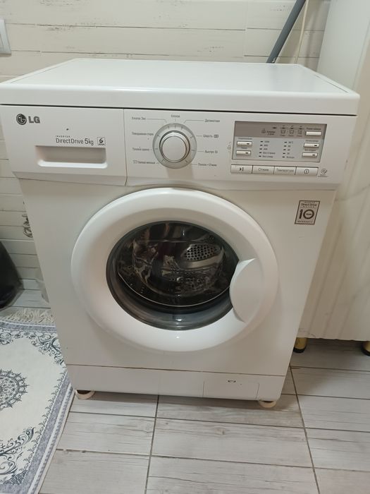 Продам стиральную машину