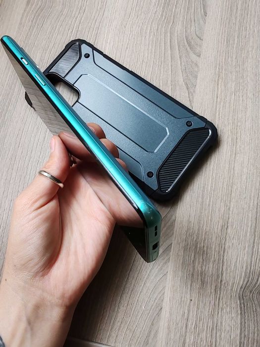 One plus 8t 8/256 gb