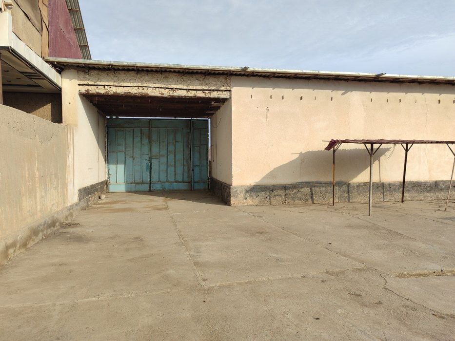 Azamat mahalla Burqut2/55A