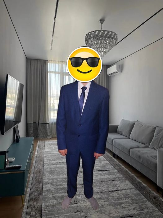 Продам брючный костюм