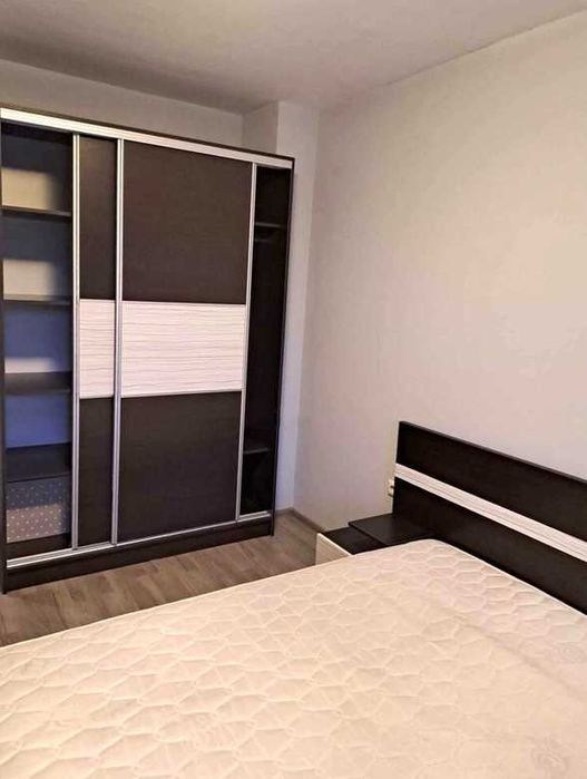 Дава се под наем Двустаен апартамент в Пловдив, Център - 70 кв.м за 500 € - Снимка #3