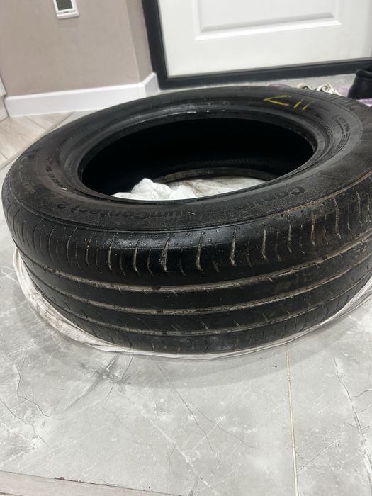 Продаю  шины. ———