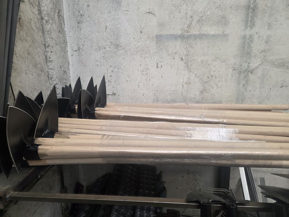 Закалени мотики леки и удобни 65г