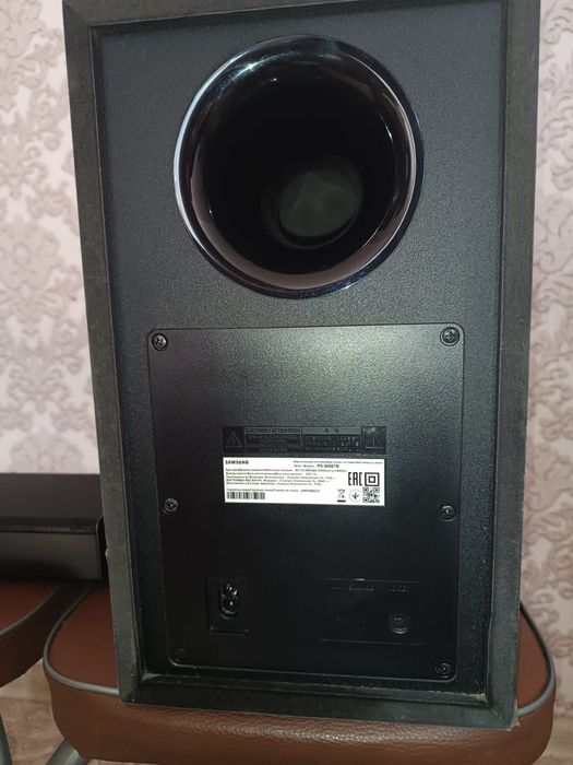 Продам саундбар Samsung Q600A