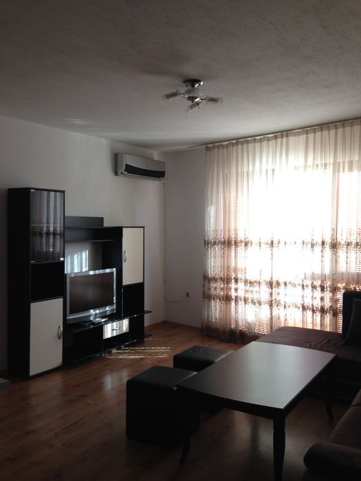 Дава се под наем Двустаен апартамент в Сандански - 65 кв.м за 229.5 € - Снимка #1