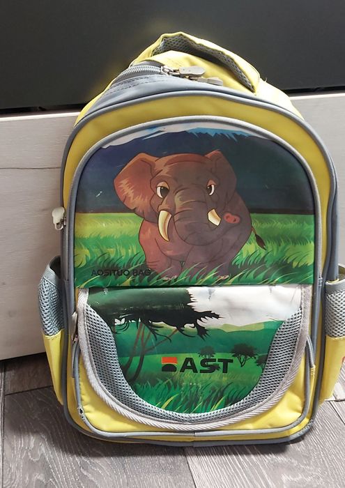 Детска раничка, много здрава