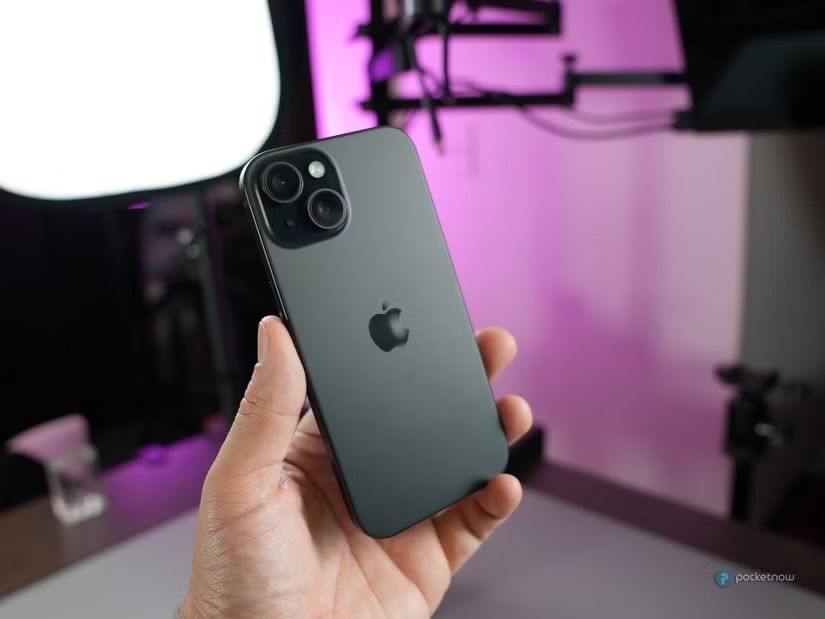 Iphone 15 black