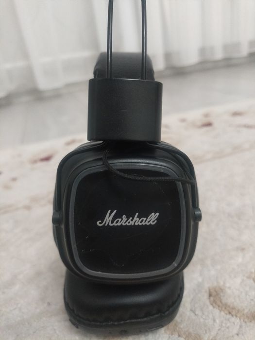 Marshall наушники