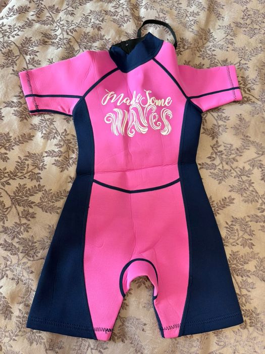 Гидрокостюмы продам