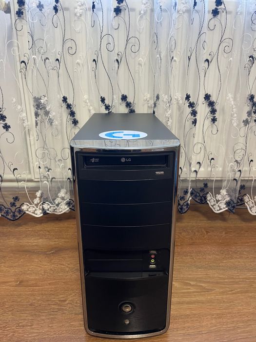 Pc gaming foarte bun calitate preț