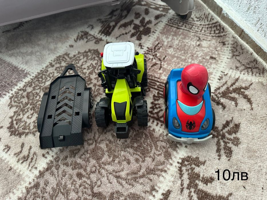 Лотове от играчки