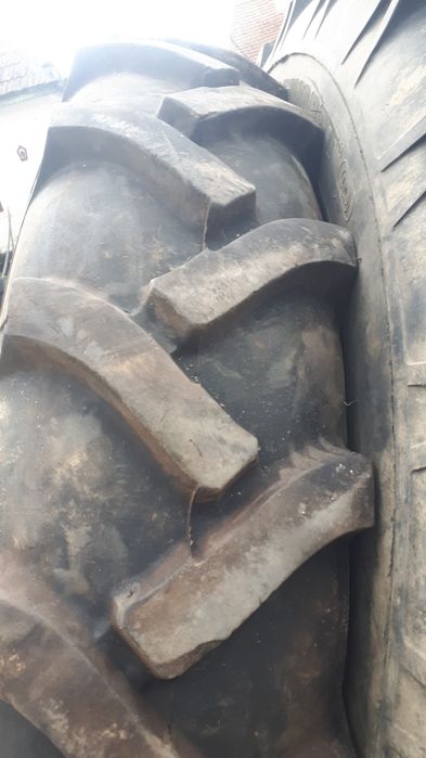 Cauciucuri tractor sau Ifron 12,4R38