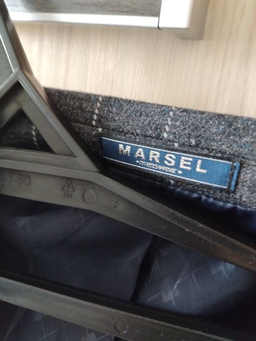 Продаются Пиджак  и рубашка