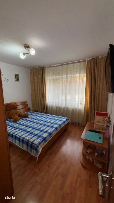 Apartament de vânzare 4 camere in Alba Iulia.