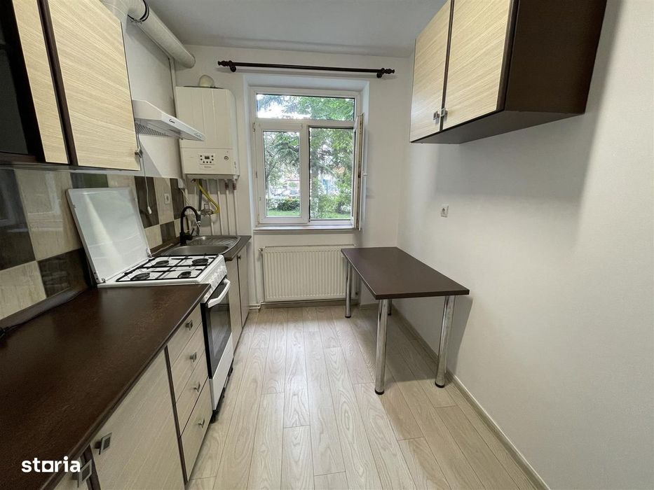 Apartament decomandat cu 2 camere, balcon inchis - Rahovei, Sibiu
