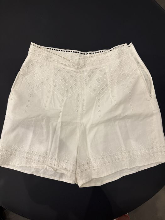 Cliche, Karl Lagerfeld, Nike Jordan