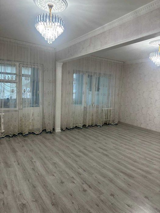 Продается 5 комнатная квартира на Карасу 6