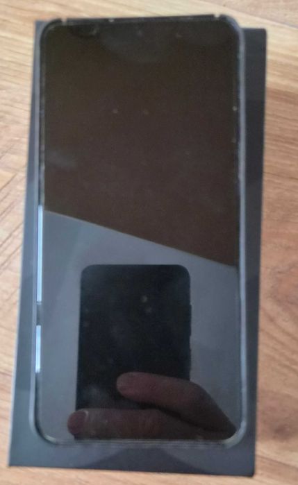 Vand Samsung S22 / 128GB / 8GB RAM - pret negociabil