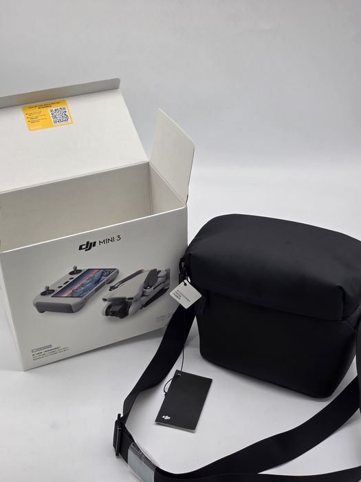 Drona DJI Mini 3 Fly More Combo + Smart Controller, NOUA, GARANTIE