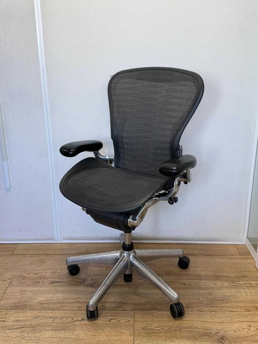 Refurbished Herman Miller Aeron Aluminium