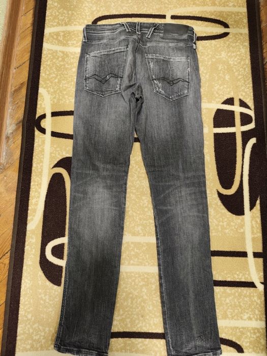 Мъжки нови дънки