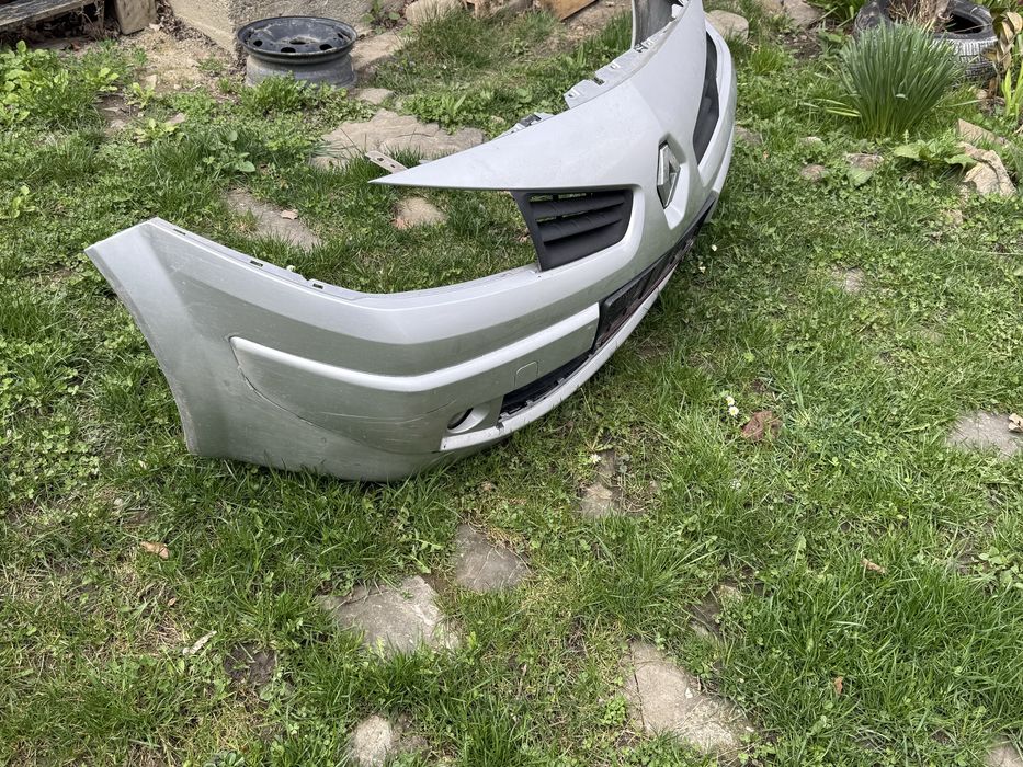 Bară față Renault Megane 2 facelift (2006–2008) – originală