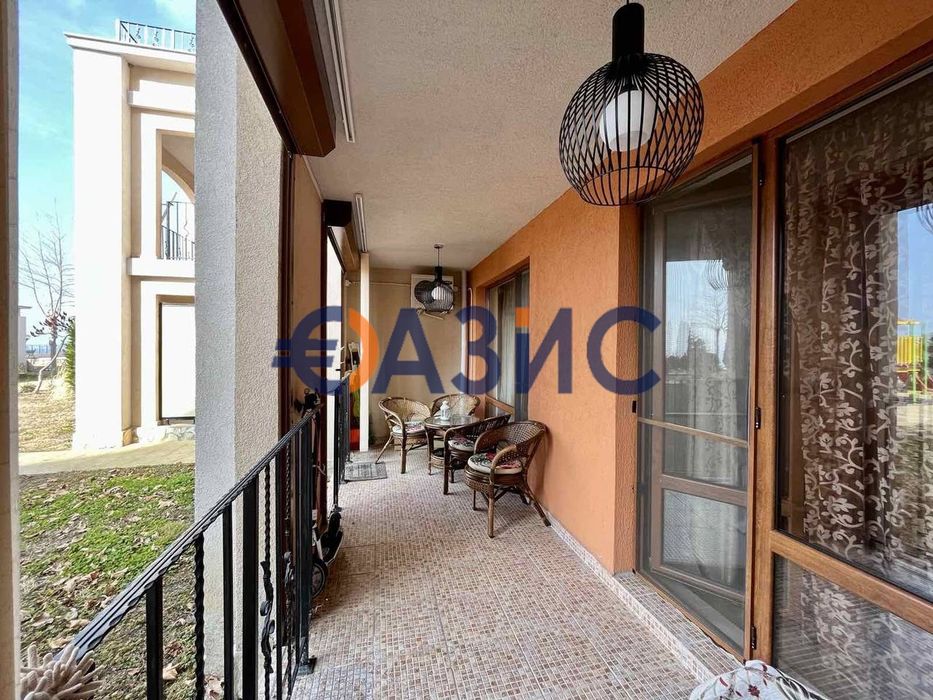 Продава се Двустаен апартамент в Свети Влас - 76 кв.м за 948 €/кв.м - Снимка #13