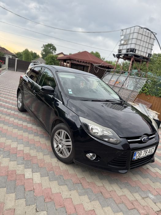 Ford focus 1.0 ecoboost  2012 titanium