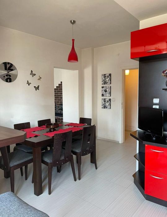 Дава се под наем Тристаен апартамент в София, Зона Б-5 - 85 кв.м за 846.6 € - Снимка #2