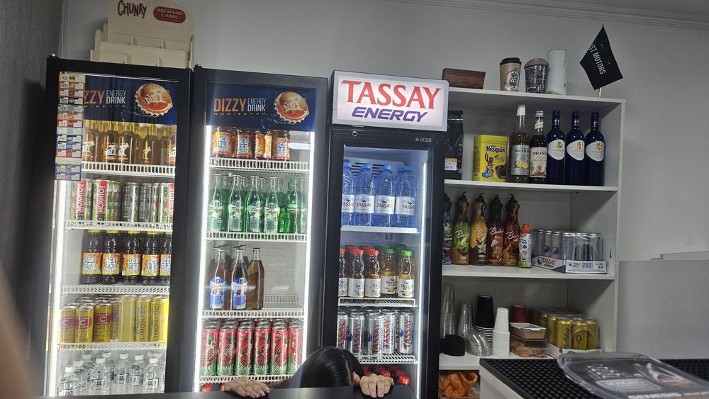 Продается мини кофейня внутри автосалона