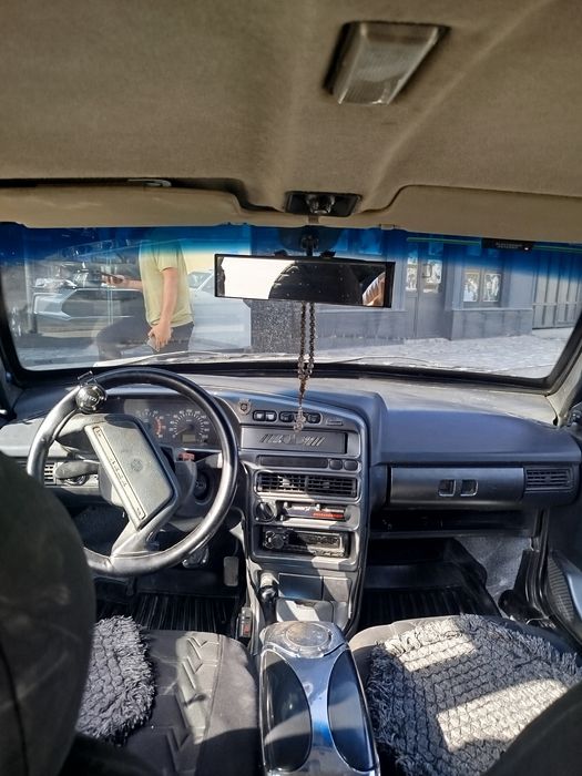 Лада 21015 Яхши Зур холатда Сотилади.