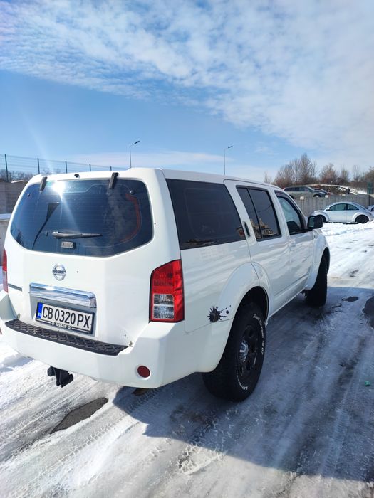 Nissan pathfinder 2.5 DCI 174к.с.Бартер за БУС