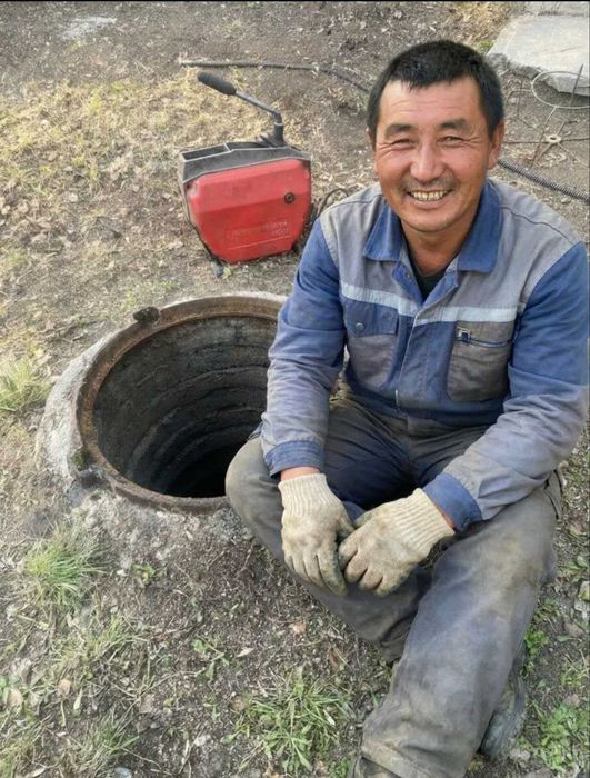 Прочистка канализации чистка труб \ Сантехник на выезд замена ремонт