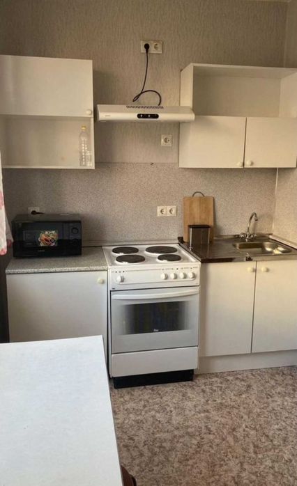 Сдаётся 1 ком. По Муканова