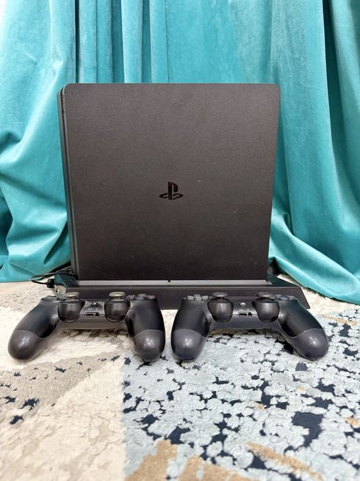 Ps 4 slim 1 TB с топовыми играми